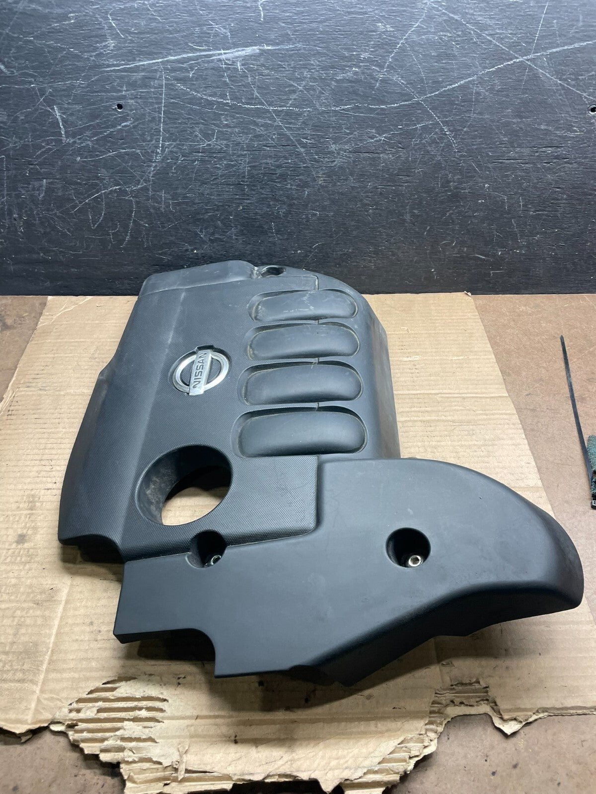 2007 to 2013 Nissan Altima EngineMotor Cover L3565 OEM DG2