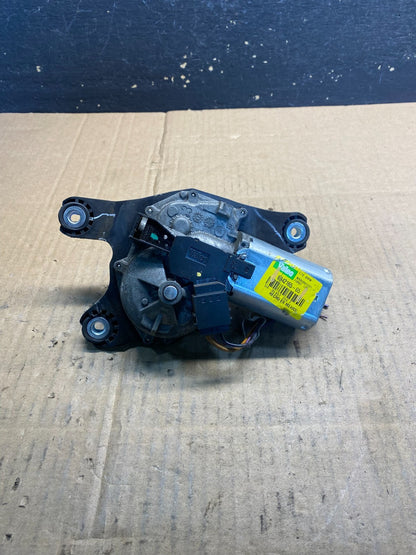 2007 to 2013 BMW X5 E70 Rear Windshield Wiper Motor OEM AA7711 DG3
