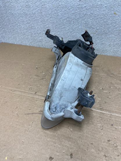 1998 to 2000 Toyota Corolla Front Left Driver Halogen Headlight AB4698 DW4