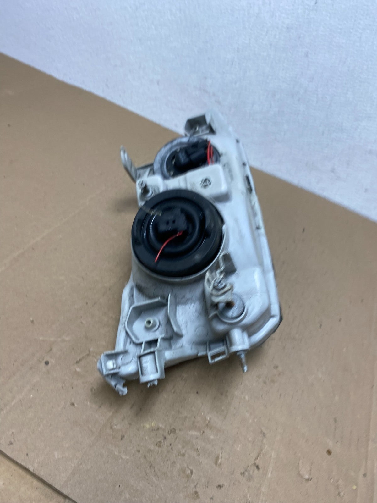 1997-2001 Lexus Es300 Left Driver Side Headlight Halogen AC5648 DW9