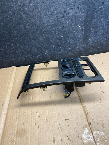 2004 to 2008 Ford F150 Radio Climate Dash Bezel Surround Black AI2780 DG1