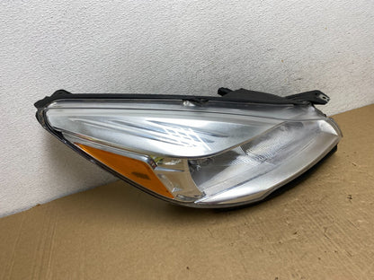 2013 - 2016 Ford Escape Headlight Right Passenger RH Side Halogen AF7380 DW2