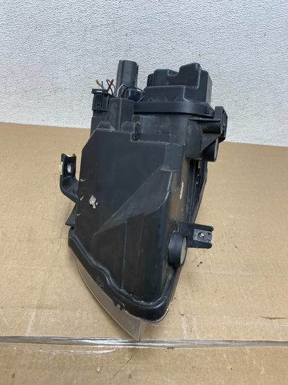 2009-2011 BMW 3 Series 328i 4/D Sedan Headlight Halogen Right Passenger AE67359