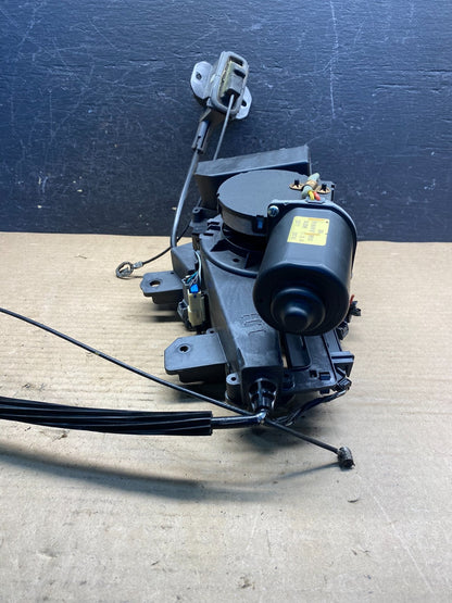 2011 to 2014 Kia Sedona Left Rear Side Sliding Door Power Motor AE0087 DG1