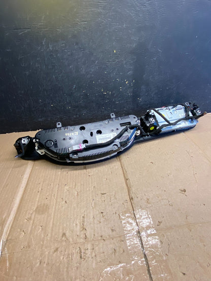2009 - 2011 Audi A6 Speedometer Cluster Gauge W/Bezel Screen ai2753 DG2