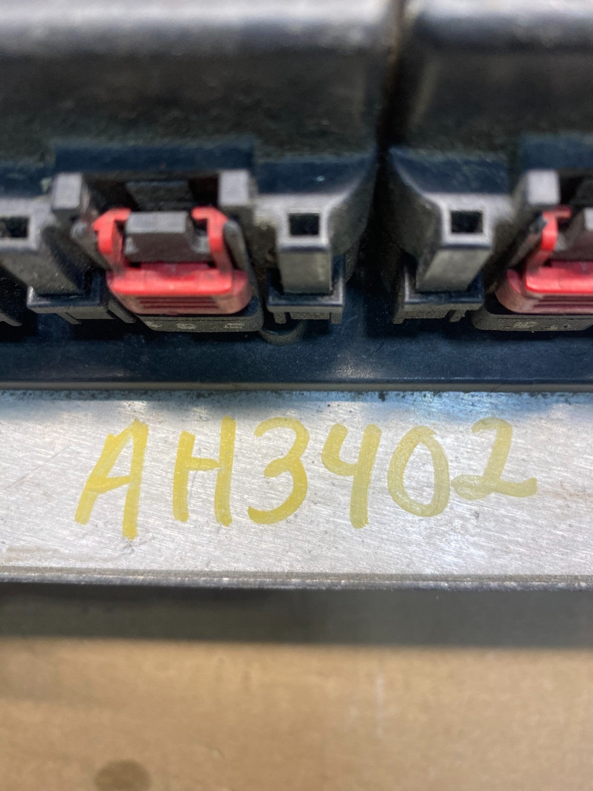 2011 Jeep Liberty 3.7L PCM ECM ECU Engine Control Module p68057302ab AH3402 DG3