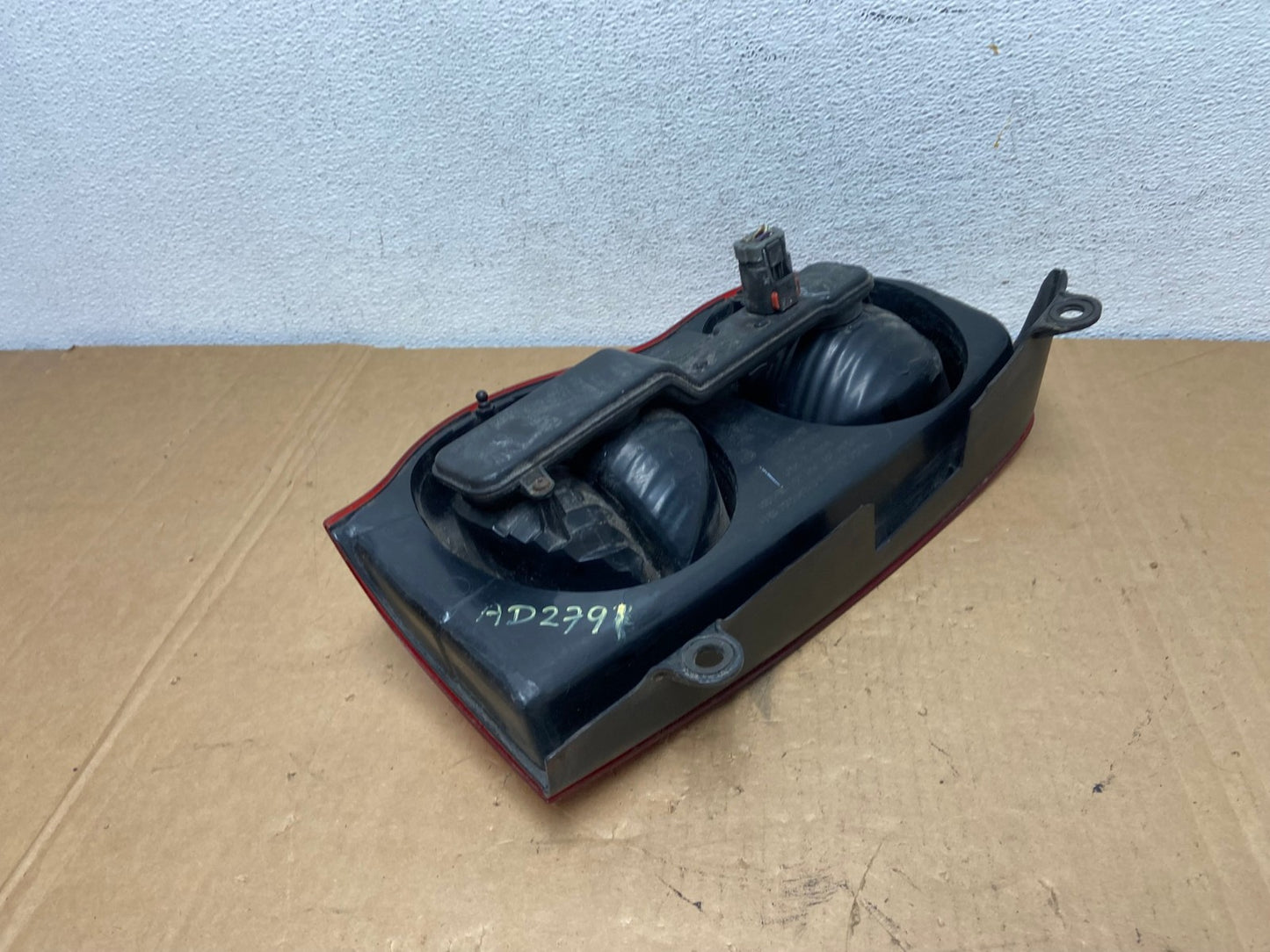 2004-2009 Dodge Durango Tail Light Right Passenger RH Side AD2791 LK5
