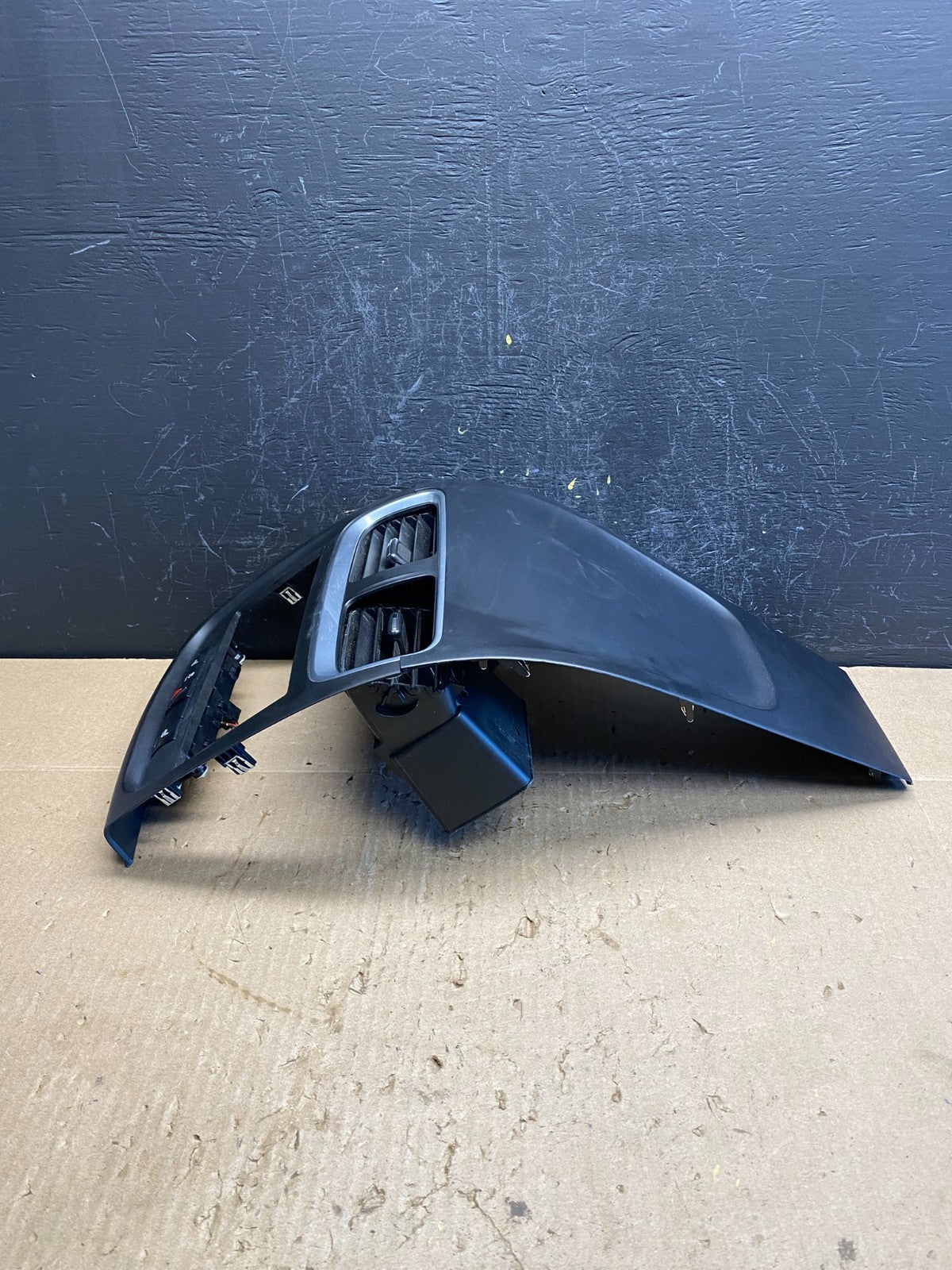 2011 - 2014 Dodge Avenger Center Dash Black Radio Trim Bezel Panel AC6815 DG2