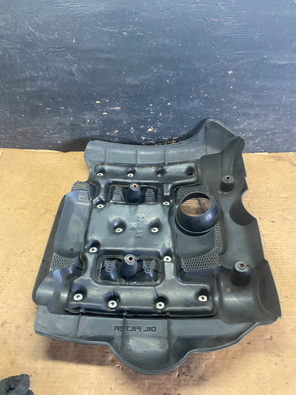 2006 to 2008 Kia Sedona V6 3.8L Engine Motor Cover  Oem S1176 DG6