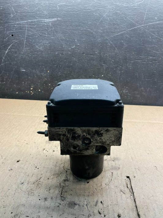 2007 to 2013 BMW X5 E70 ABS Anti-Lock Brake Pump Module OEM v9094 DG0