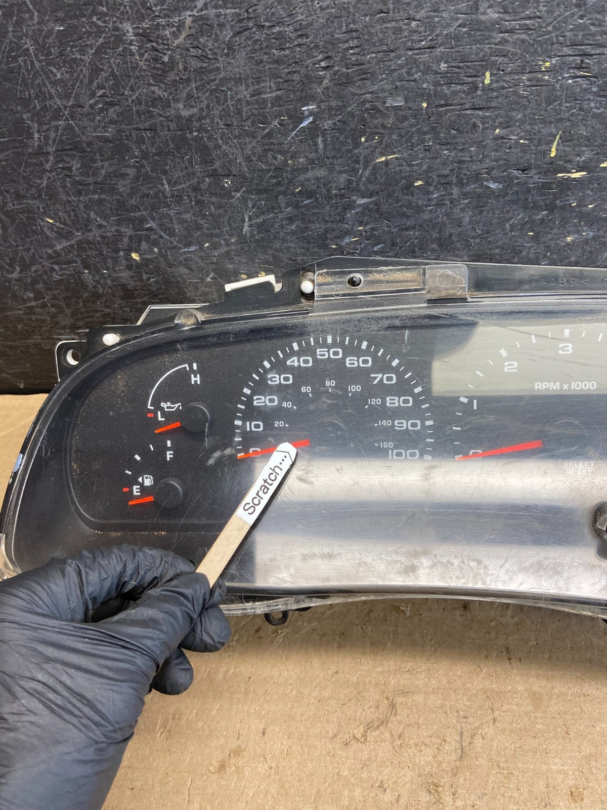 2000 2001 2002 Ford Expedition Speedometer Instrument Gauge Cluster AB9370 DG4