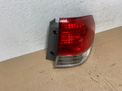2008 2009 2010 Honda Odyssey Right Passenger Side Tail Light AE6058 LK2