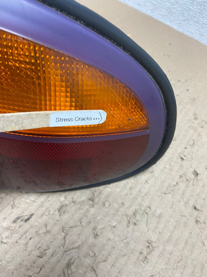 1997 to 2003 Chevrolet Malibu Passenger Right RH Side Tail Light AE8880 LK4
