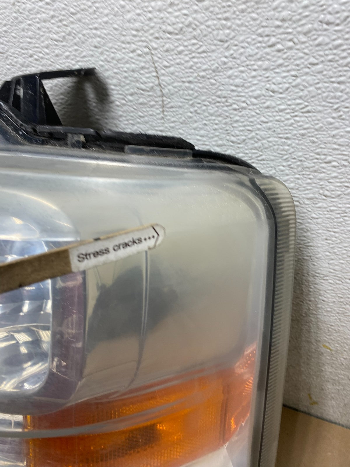 2008-2014 Ford Econoline E150 E250 E350 Left Driver LH Headlight Q2772 DW5