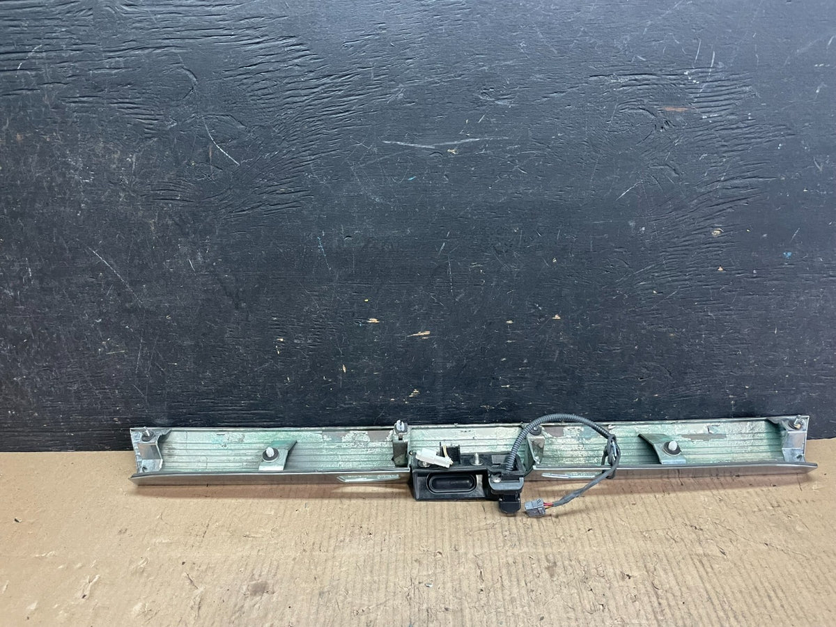 2011 to 2013 Honda Odyssey Rear Camera License Plate Trim Molding Panel M61077