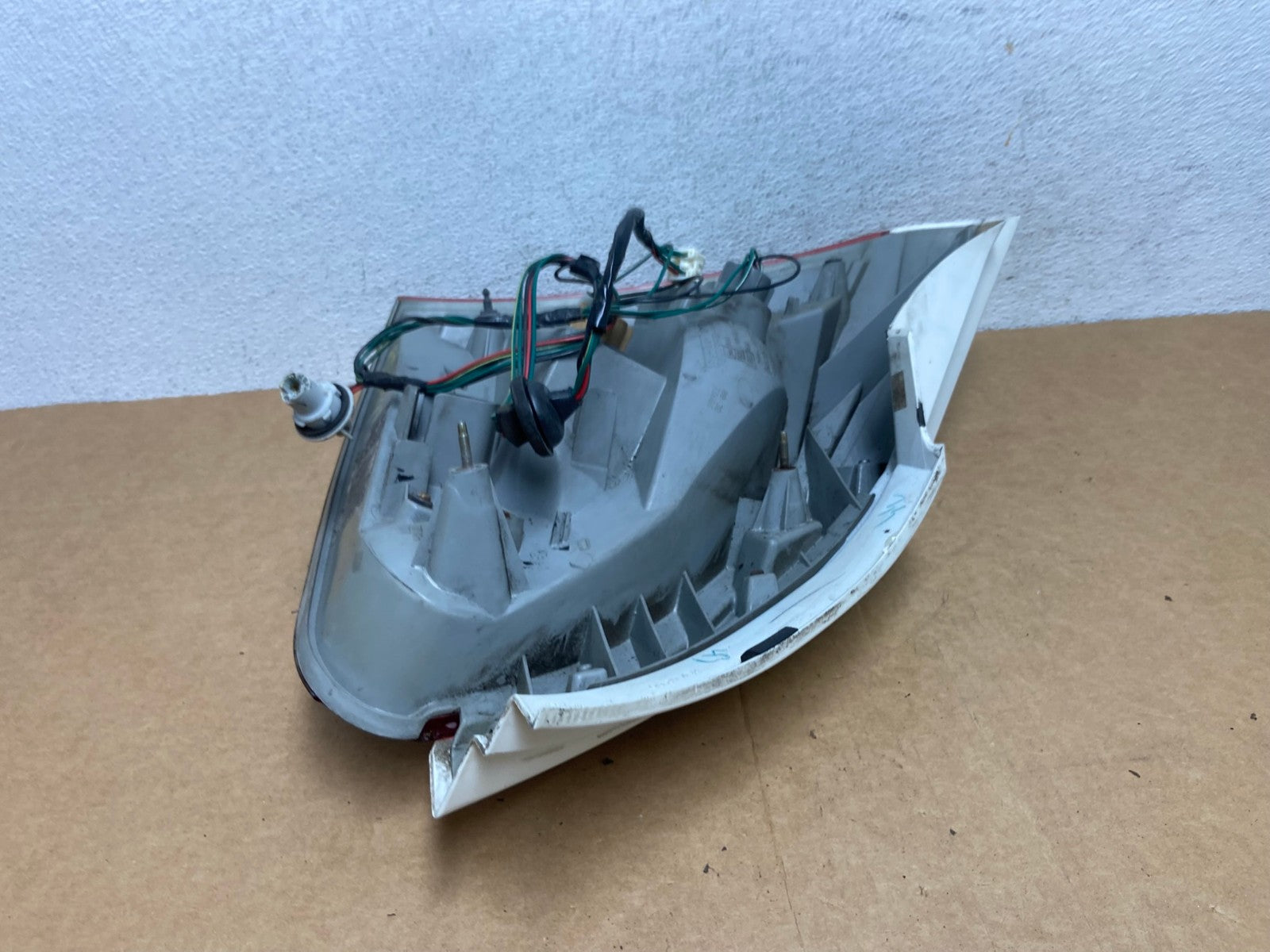 2004 2005 2006 2007 2008 Nissan Maxima Right Passenger Tail Light AD4441 LK7