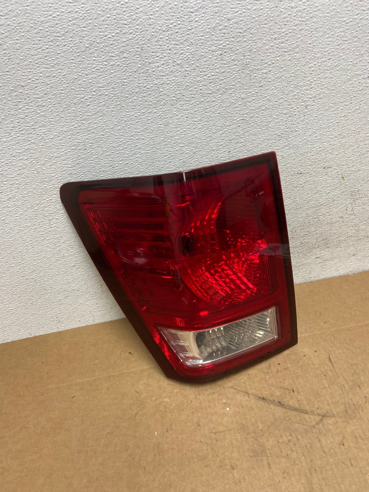 2007 to 2010 Jeep Grand Cherokee Left Driver Lh Tail Light AD6108 LK2