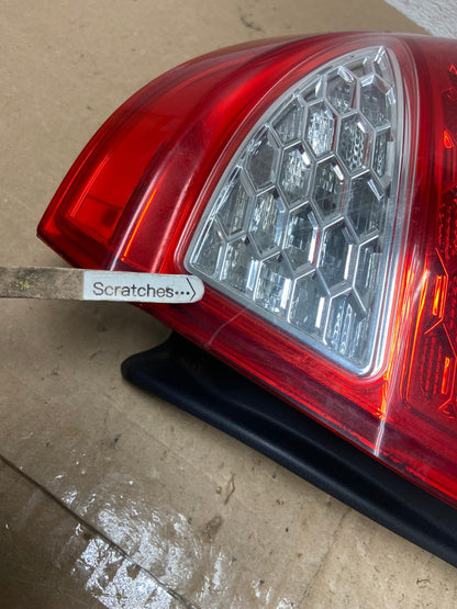 2010 2011 2012 Ford Fusion Right Passenger Side Tail Light AE6162 LK3