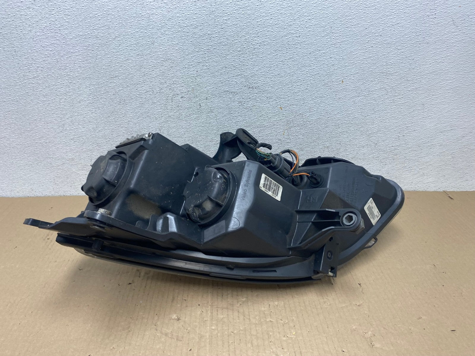 2007 to 2012 Gmc Acadia Halogen Headlight Right Passenger Side AE9586 LK6