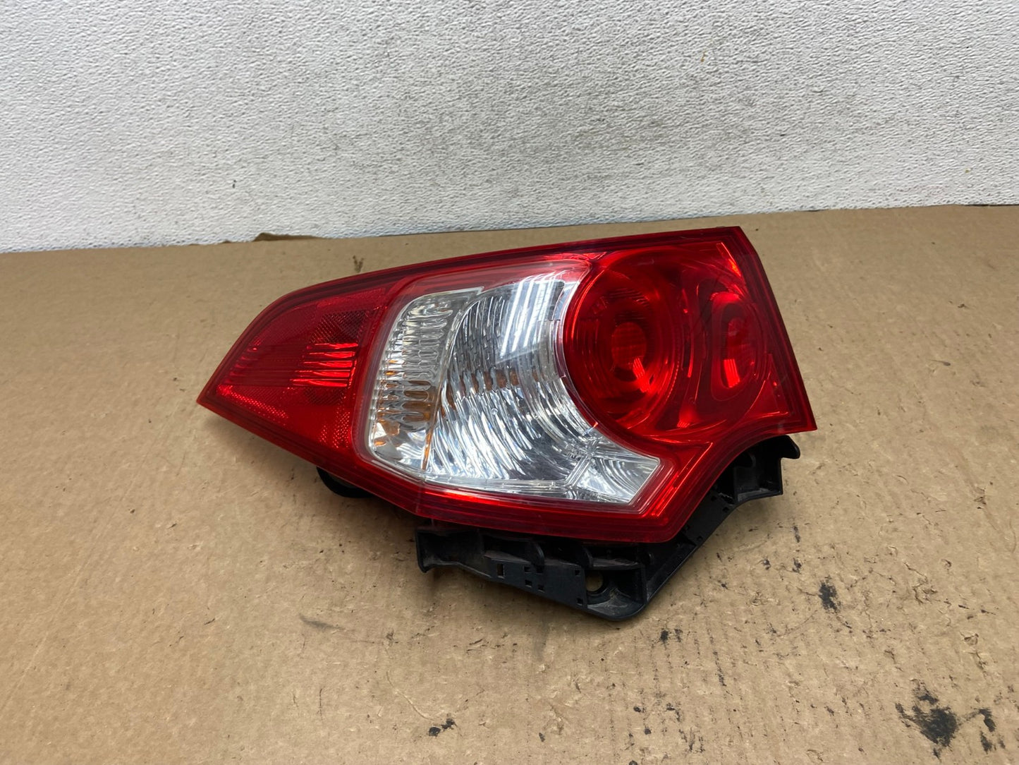 2009 to 2010 Acura Tsx Sedan Left Driver Lh Side Tail Light AG2431 LK0