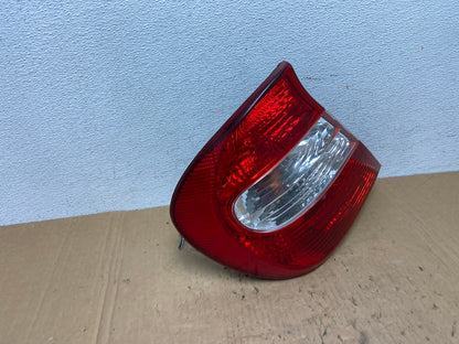 2002 2003 2004 Toyota Camry Left Driver LH Side Tail Light AD3032 LK2