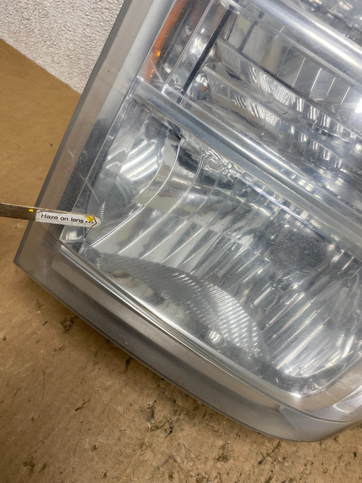 2008-2014 Ford Econoline E150 E250 E350 Left Driver LH Headlight OEM Q8140 DW9