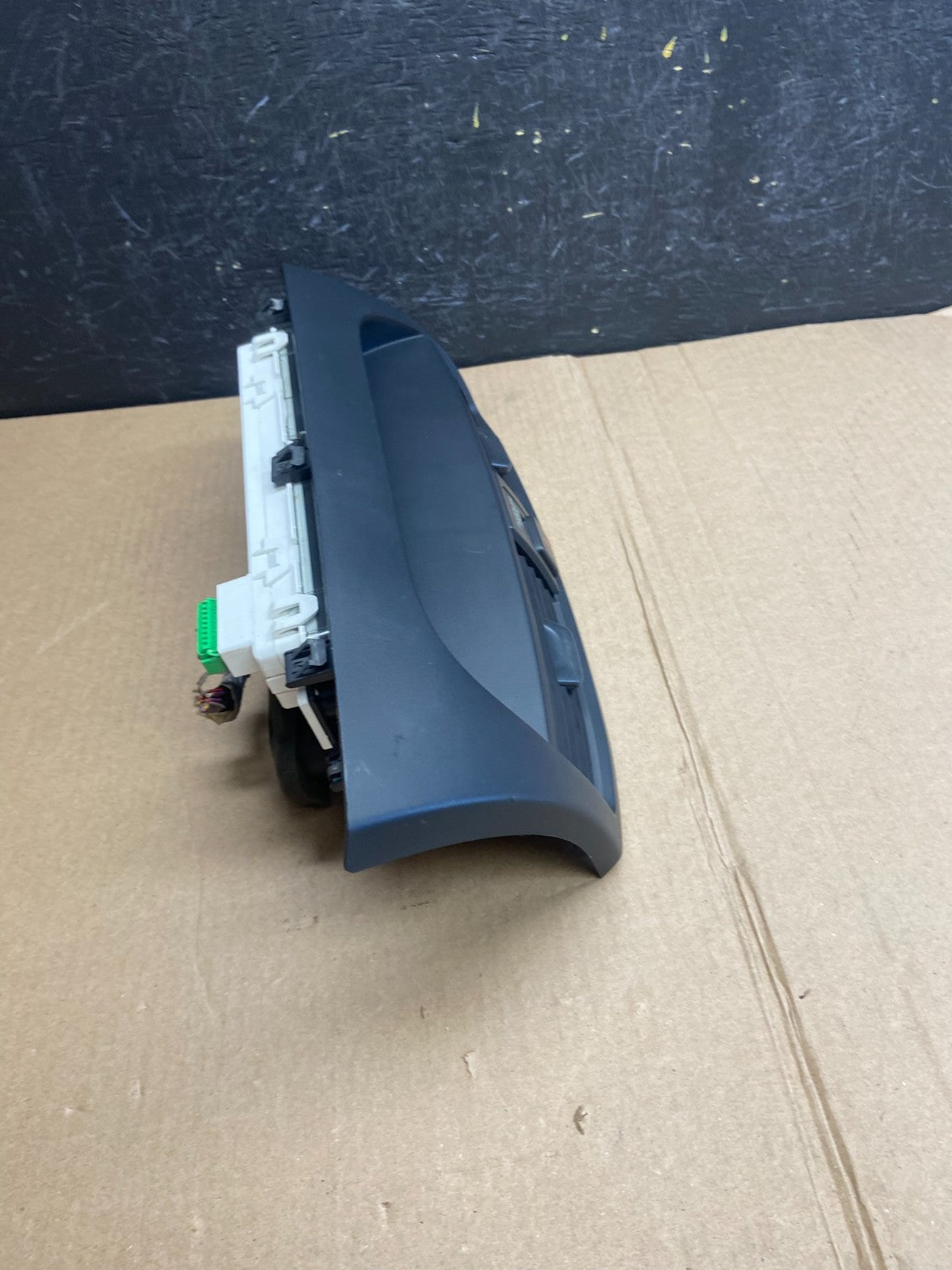 2004 to 2008 Acura TL Front Dash Dashboard AC Center Clock Air Vent AE4362 DG1