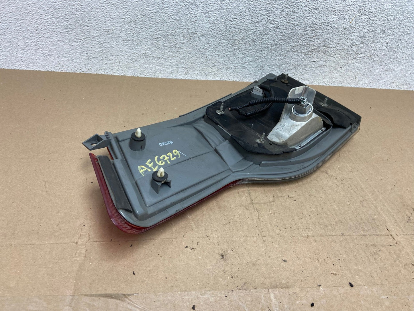 2008 to 2010 Honda Odyssey Left Driver LH Side Tail Light Inner AE6729 LK7