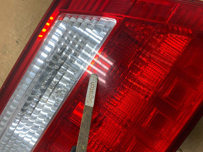 2005 2006 2007 Honda Odyssey Inner Left Driver Lh Tail Light V5622 DW4