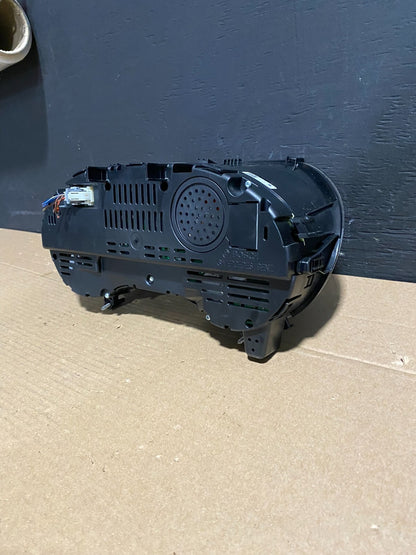 2015 to 2017 Mercedes-Benz B250 Cluster Speedometer D45793