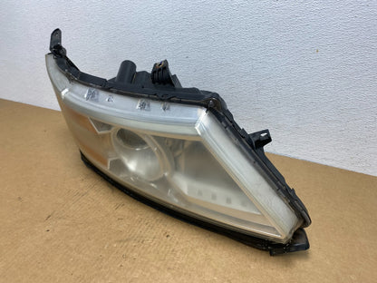 2011 to 2013 Honda Odyssey Front Right Passenger Headlight Halogen AC1791 DW1