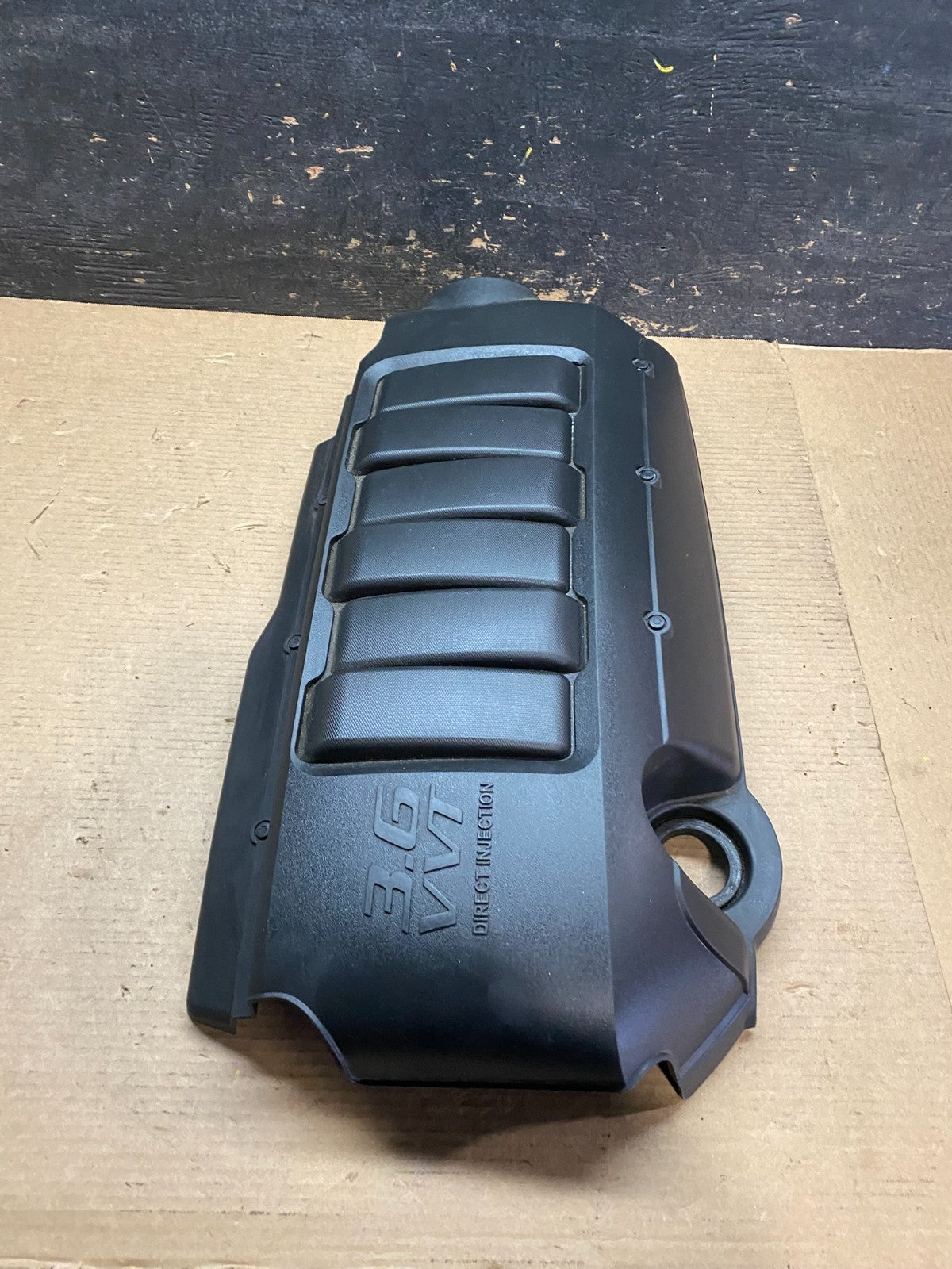 2012 to 2017 Buick Enclave Engine Motor Cover Oem v7061 DG3