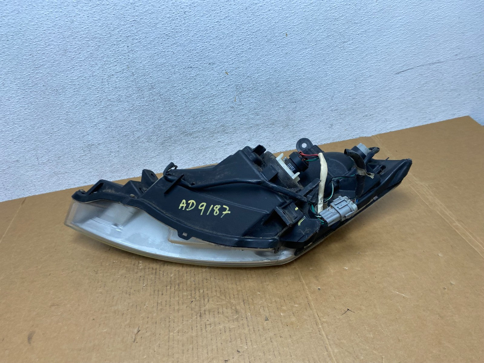 2003 to 2007 Nissan Murano Right Passenger RH Headlight Halogen AD9187 DW8