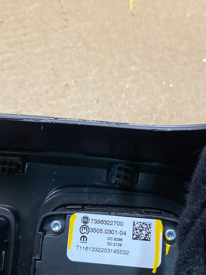 2015-2018 Jeep Renegade Center Console Front Lower AUX USB DC Power Oem Q9532 DG8