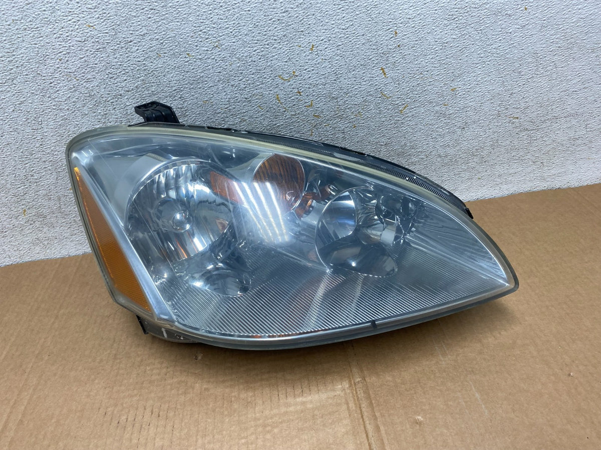 2002 to 2004 Nissan Altima Right Passenger Side Xenon Headlight AI3752 DW0