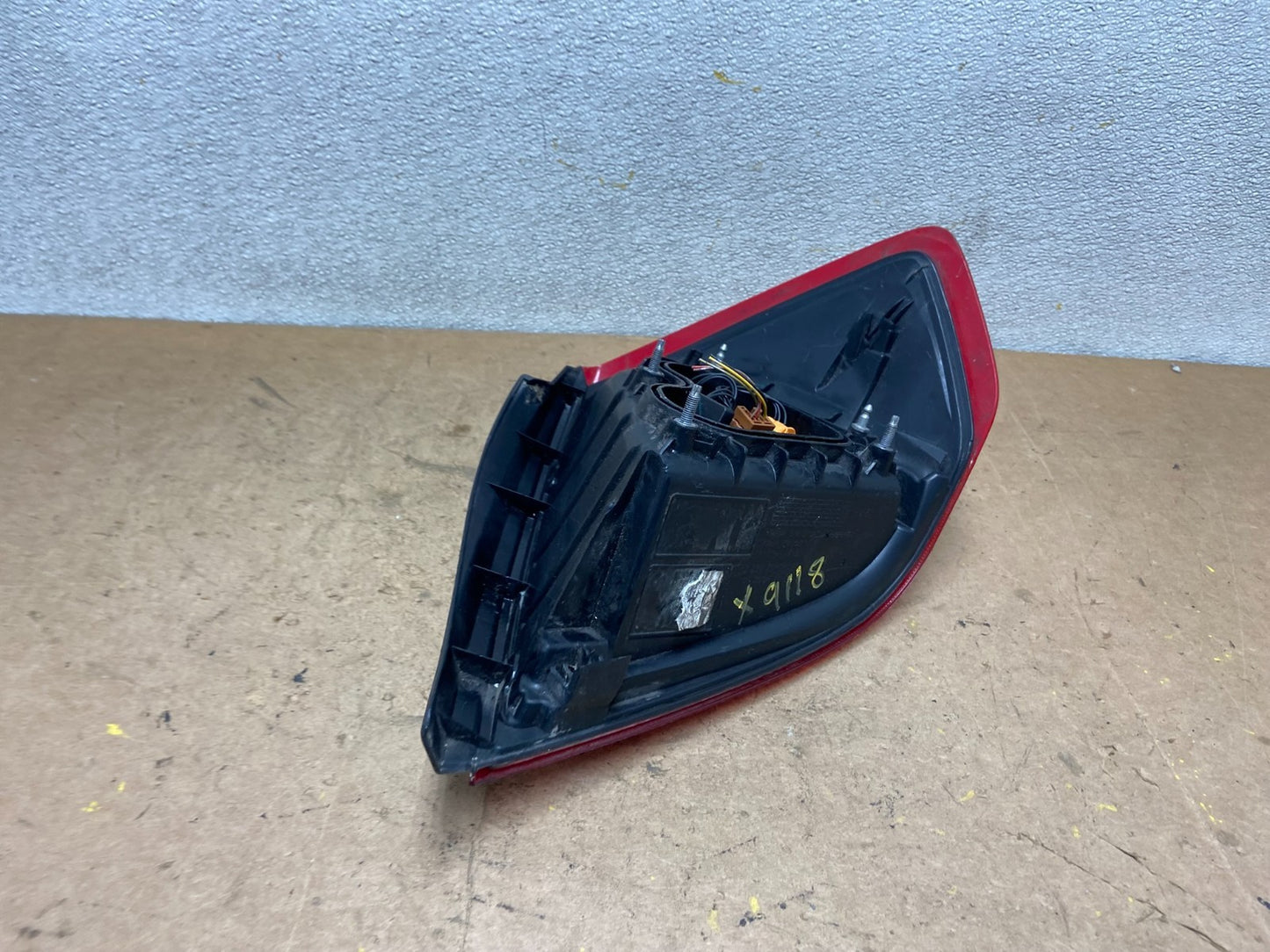 2007-2012 Nissan Versa Sedan Left Driver Lh Side Tail Light Oem X9118 PS4