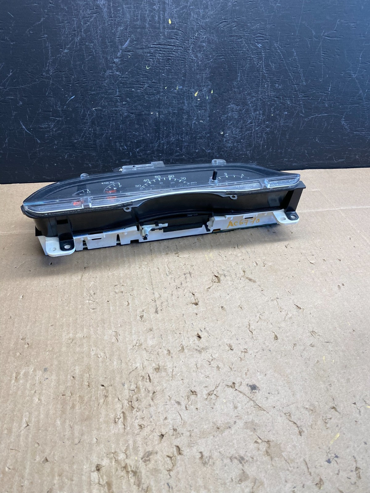 1999 - 2001 Ford F150 F-150 Speedometer Cluster Gauge ac6770 DG4