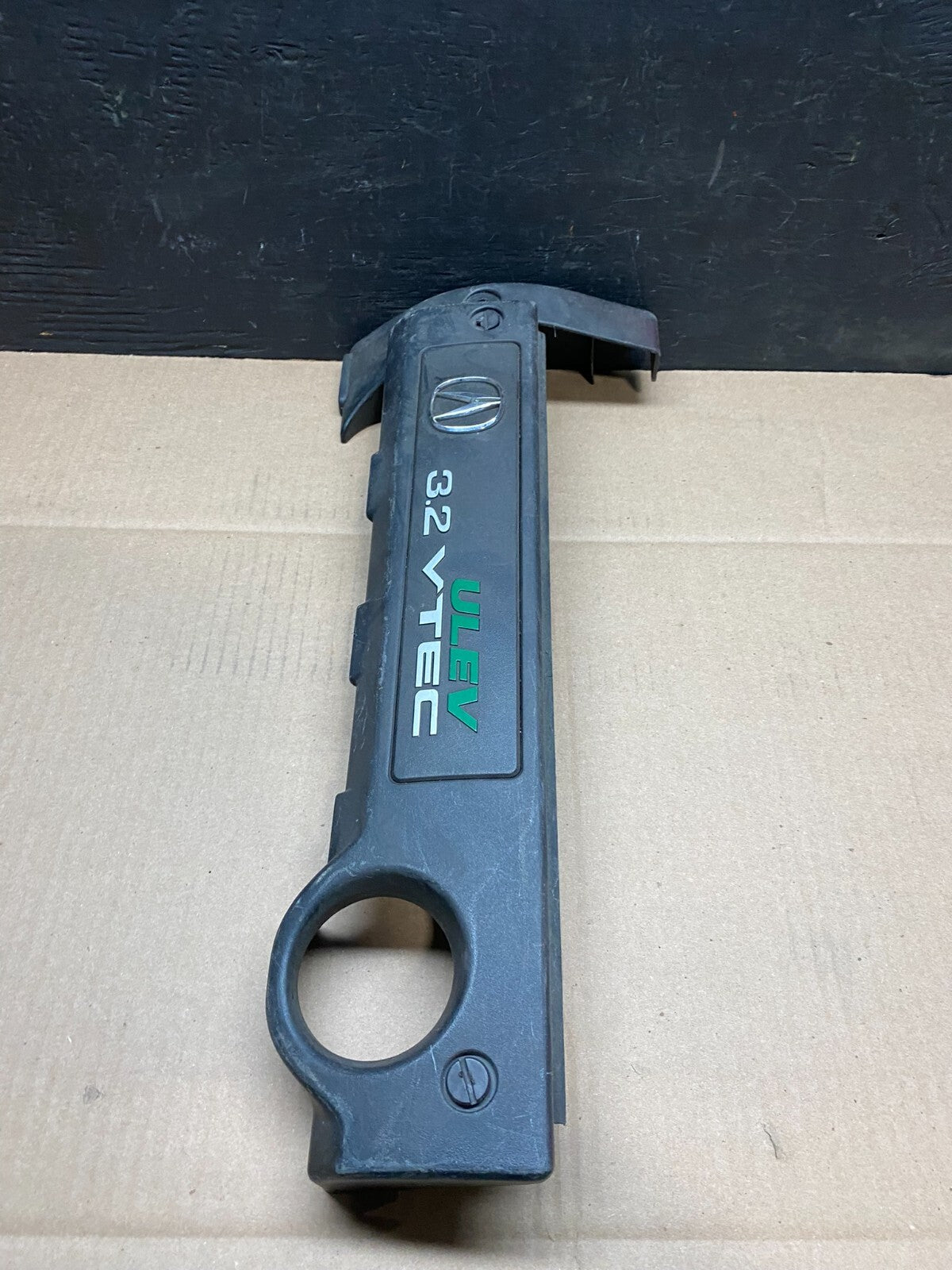 2004 to 2006 Acura TL 3.2L VTEC Engine Motor Cover Front Trim F35103