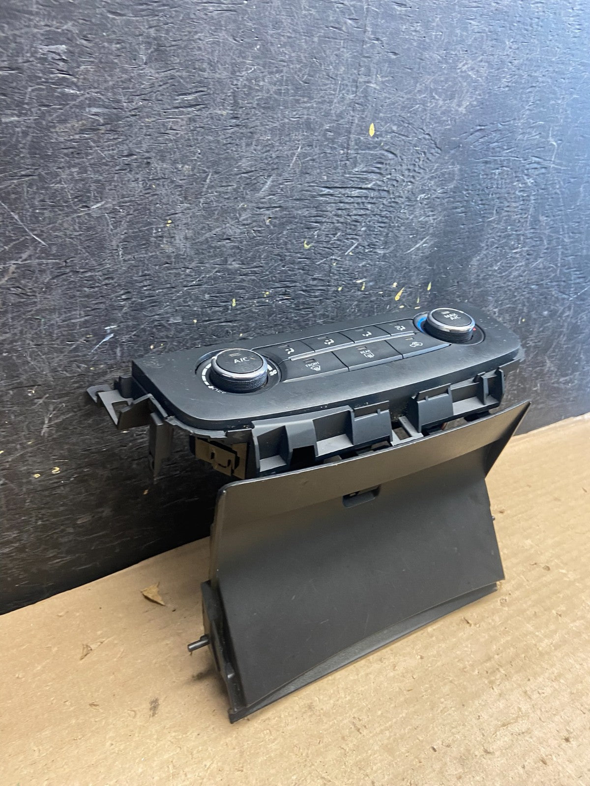 2016 2017 Nissan Altima A/C Temperature Climate Control AH5365 DG3