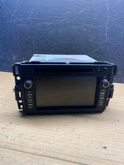 2010 to 2012 Buick Enclave Radio CD Player Screen Display 20900943 AE4760 DG0