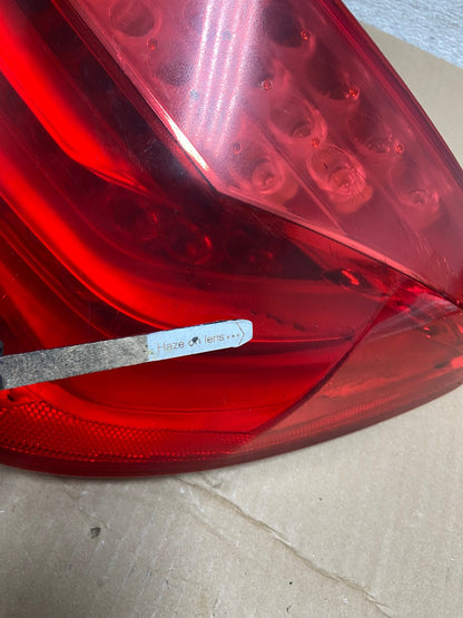 2009 to 2012 Bmw 7-Series F01 F02 750i Right Passenger Tail Light AI1155 LK5