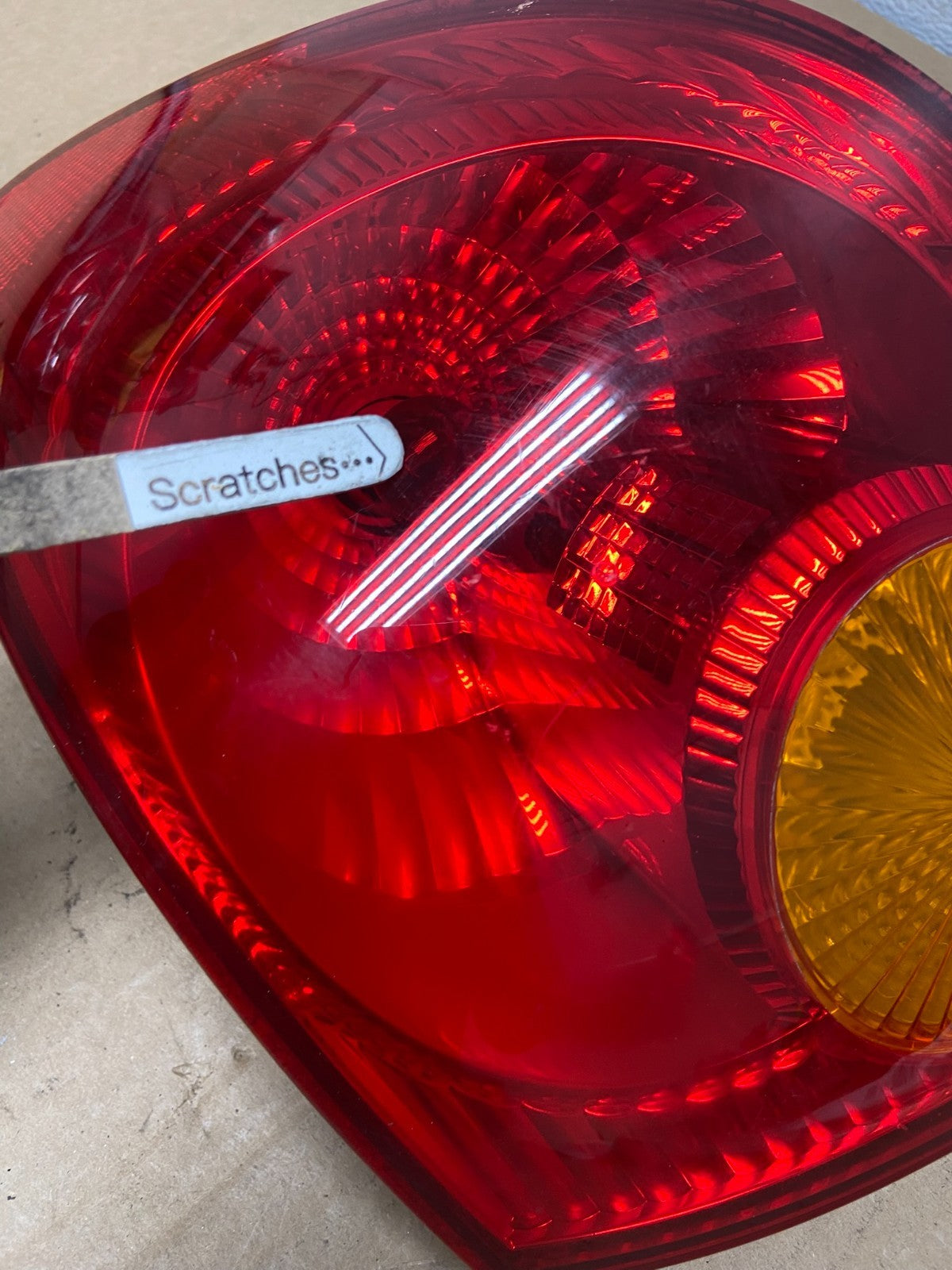 2003 to 2005 Toyota Corolla Right Passenger RH Side Tail Light AF7355 DW3