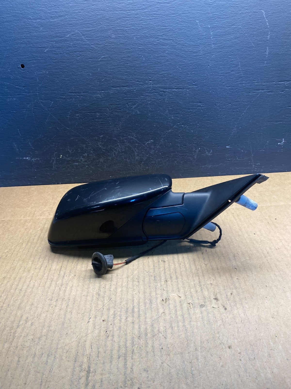 2006 - 2010 BMW 528i 530i 535i Right Passenger Door View Mirror AC2844 DG3