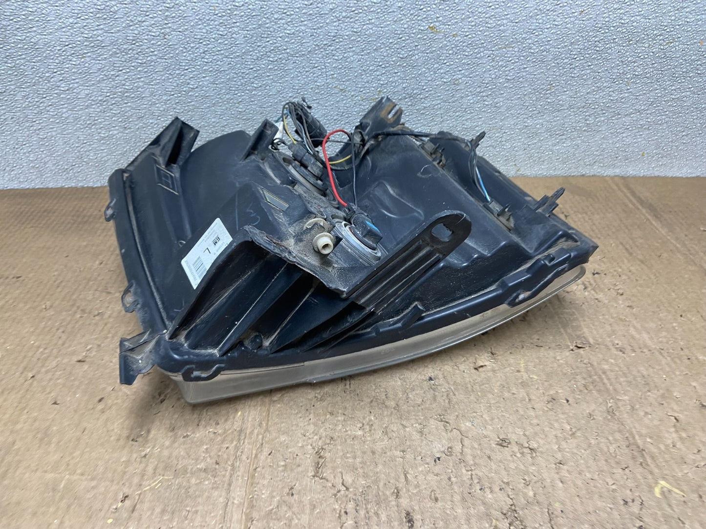 2007 to 2014 Chevrolet Silverado Left Driver Lh Side Headlight Oem AA8346 DW8