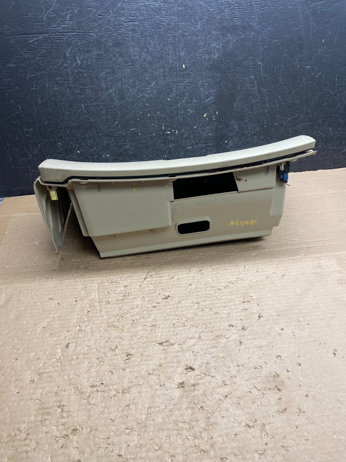 2002 to 2003 Lexus ES300 Passenger Side Glove Box AG85812