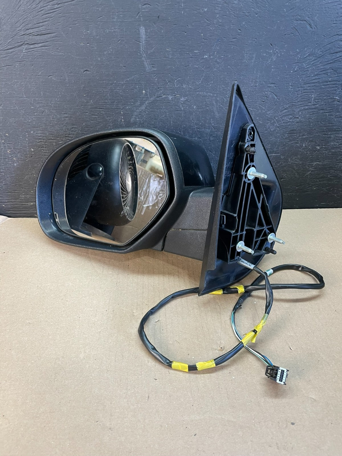2007 to 2014 Gmc Yukon Left Driver LH Side View Door Mirror ae1108 DG2