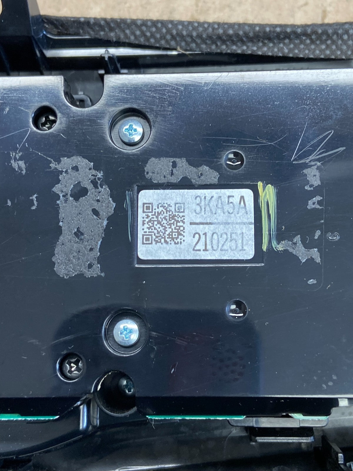 2013 to 2018 Nissan Pathfinder Radio Audio Climate Control OEM AB5601 DG5