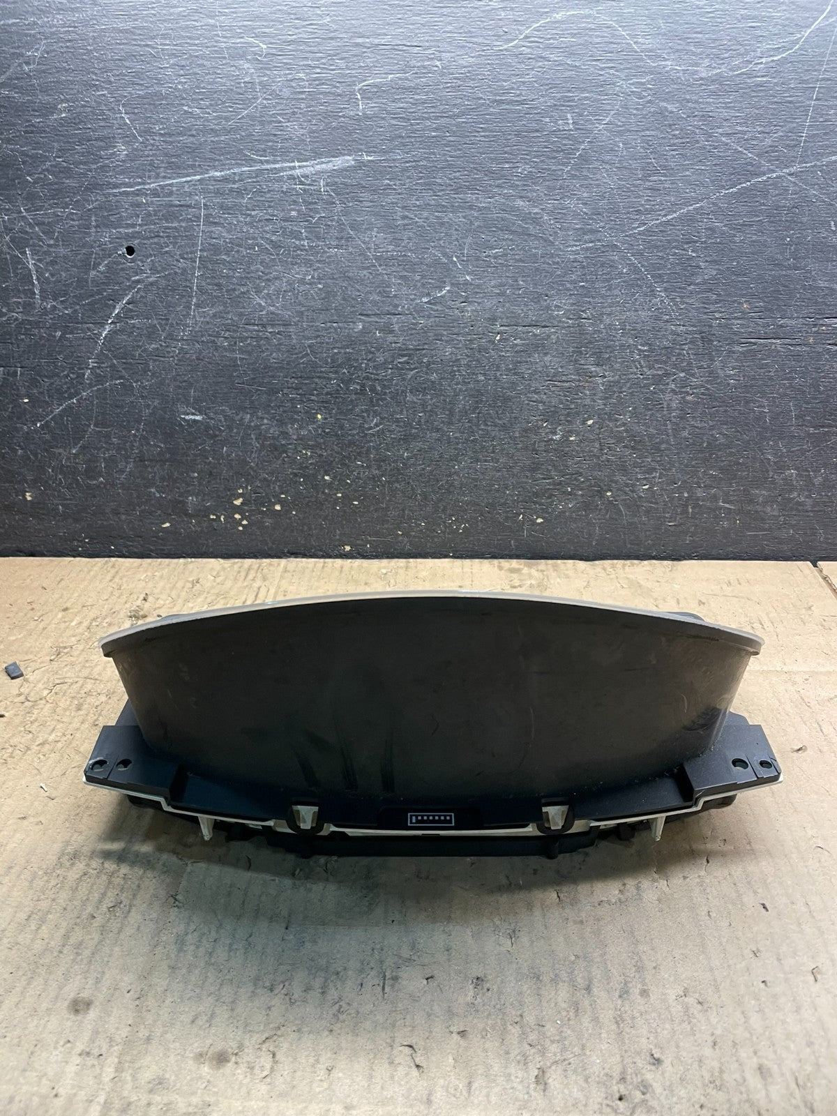 2004 to 2007 Chevrolet Express Speedometer Cluster Gauge OEM W7187 DG5
