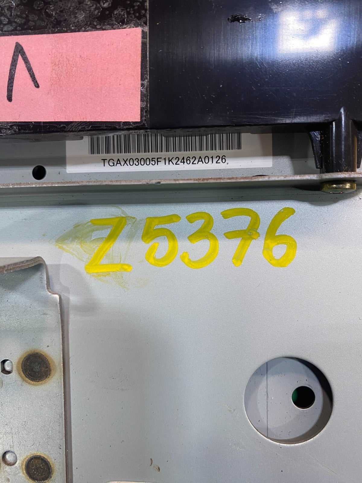 2005-2006 Honda Odyssey Information Display Screen 39810-SHJ-A010-M1 Z5376 DG8