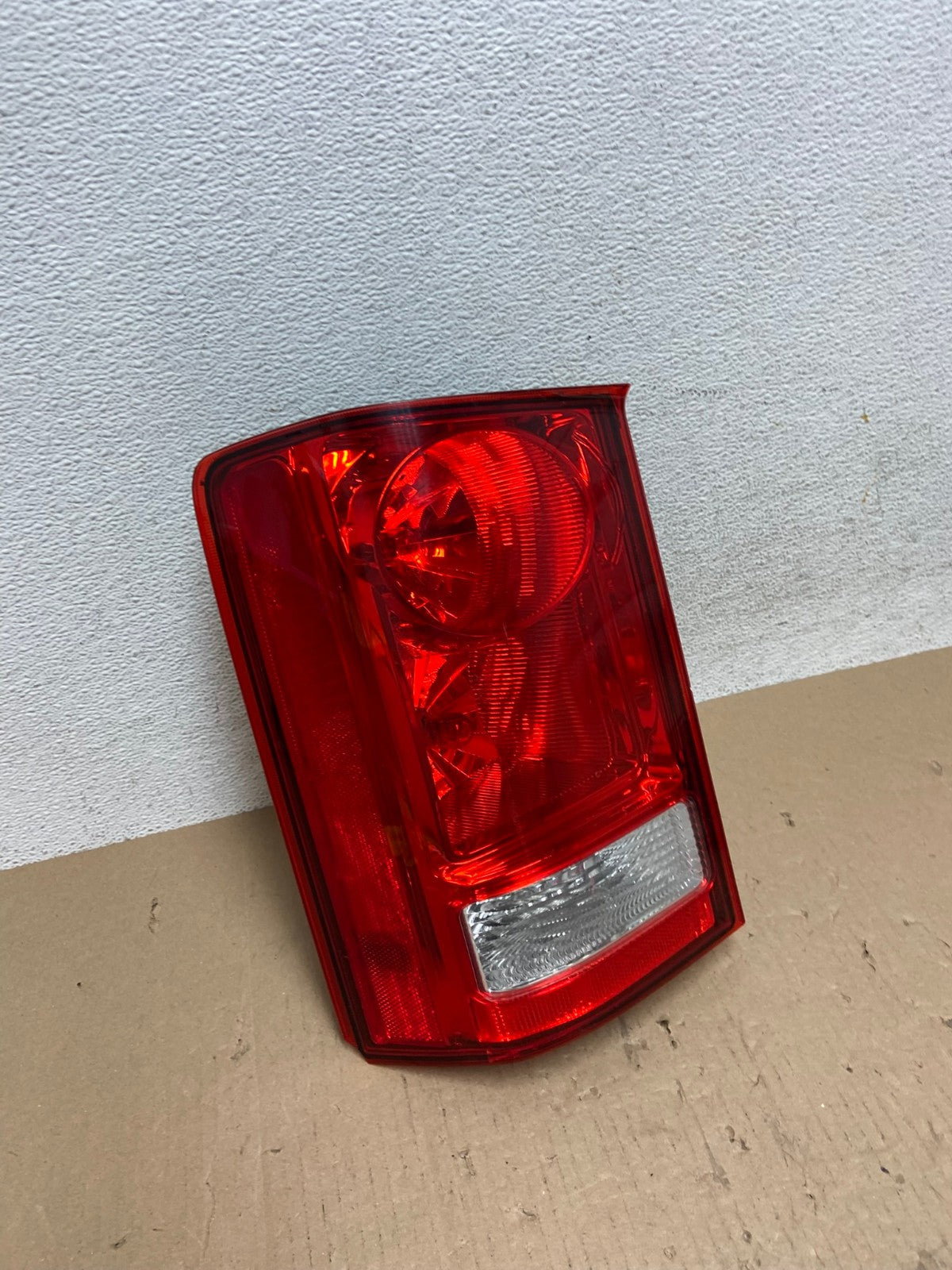 2009 to 2015 Honda Pilot Left Driver Lh Side Tail light AE7308 LK2